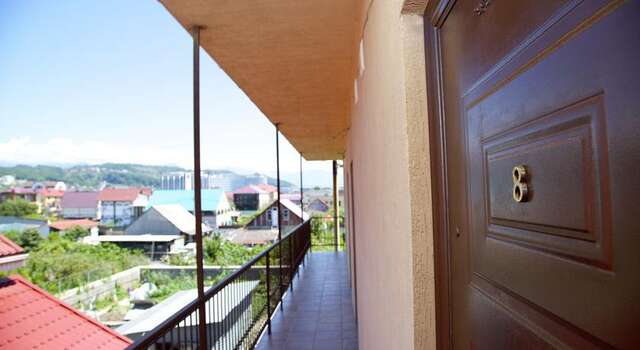 Гостиница на Тростниковой Улице Адлер-18