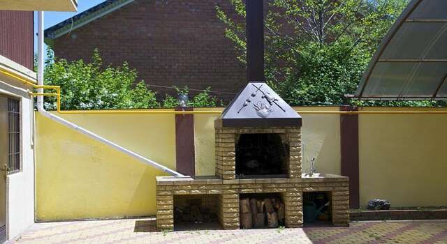 Гостиница на Тростниковой Улице Адлер-11